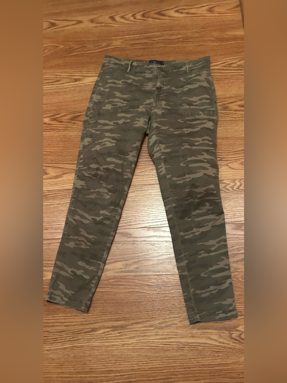 Camo pants - lucky brand